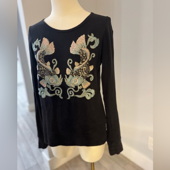 Black boho embroidered long sleeved tee - Picture 3 of 7